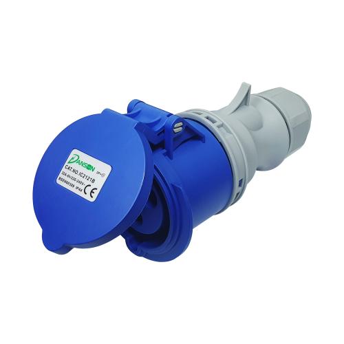 32 Amp 2 Pole and Earth Plug – IP44 Heavy Duty Industrial Connector