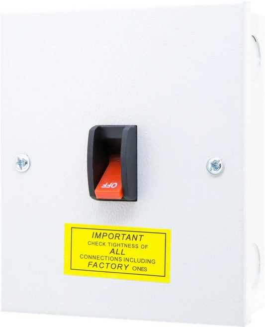 Live TPNI32 TP+N Metal Isolator Switch 32A